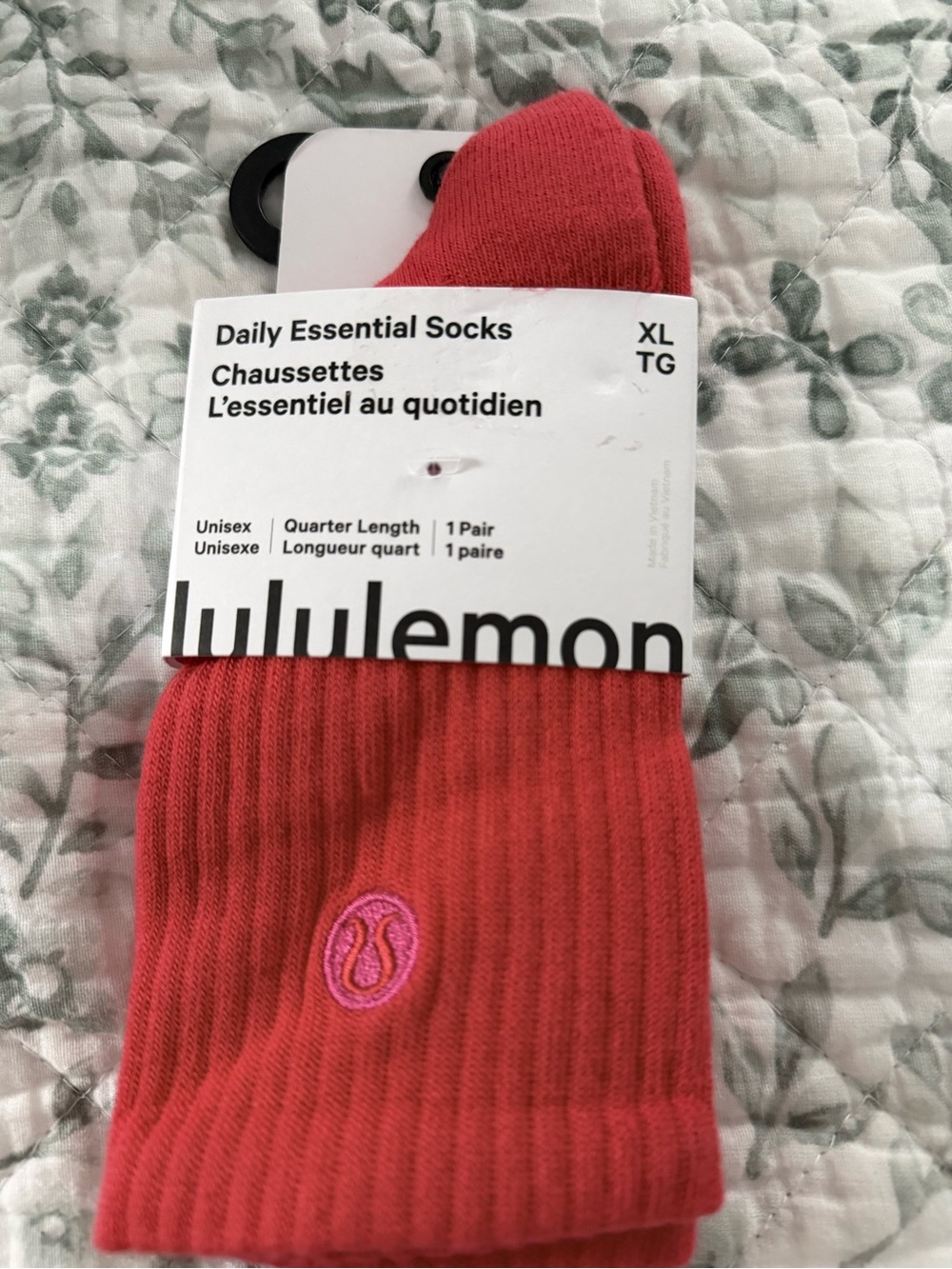 lululemon athletica Quarter-Length Socks - Coral Red